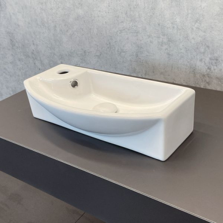 Подвесной умывальник 45 см Comforty 7946R