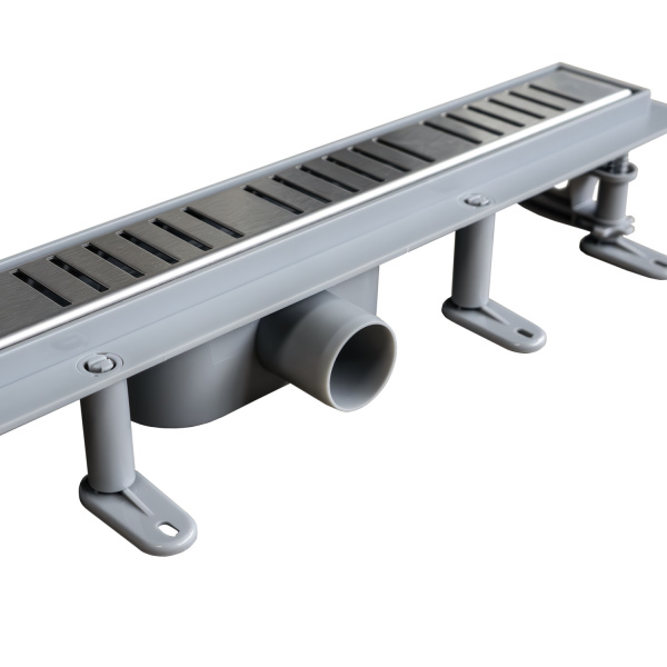 Желоб водоотводящий пластиковый 500 мм с решеткой Comforty CF6AD50