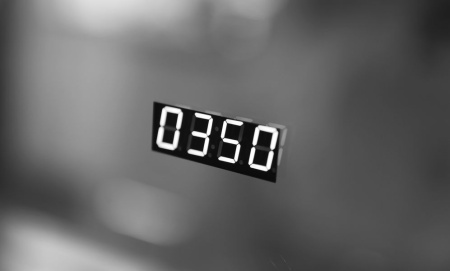 Акватон. Зеркало "Элио 80" 1A194102EO010 подсветка, часы, увеличительное зеркало