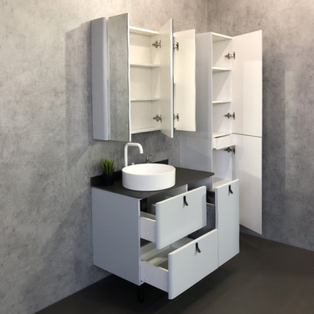 Comforty. Шкаф-колонна "Сорренто-40" светло-серая