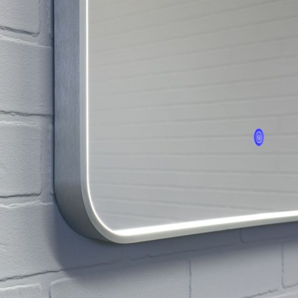 Зеркало в серебряной алюминиевой раме 80 см Comforty Сириус-80 LED IC-подсветка холодный свет, сенсор