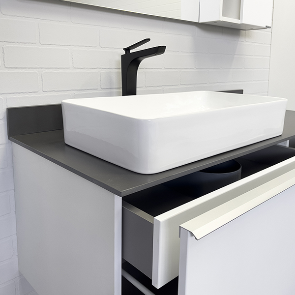 Тумба-умывальник Comforty Милан-120 белая с графитовой столешницей с раковиной Comforty 78189 Тумба-умывальник Comforty Милан-120 белая с графитовой столешницей с раковиной Comforty 78189